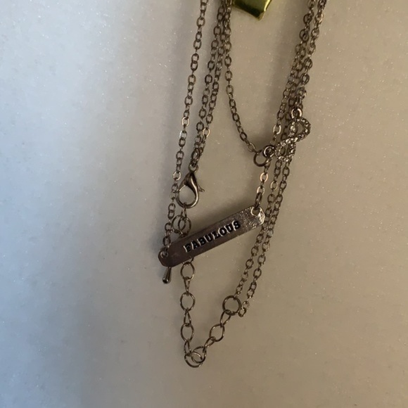 Icing, Neclace - Picture 7 of 8